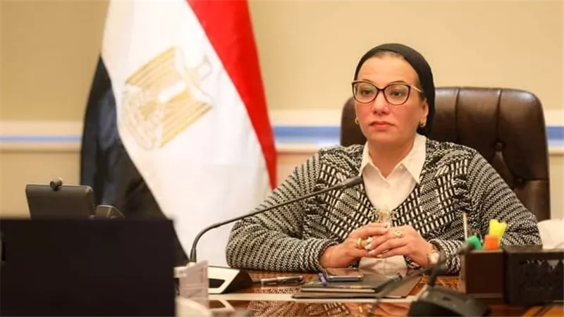 وزيرة البيئة تشارك بورشة عمل