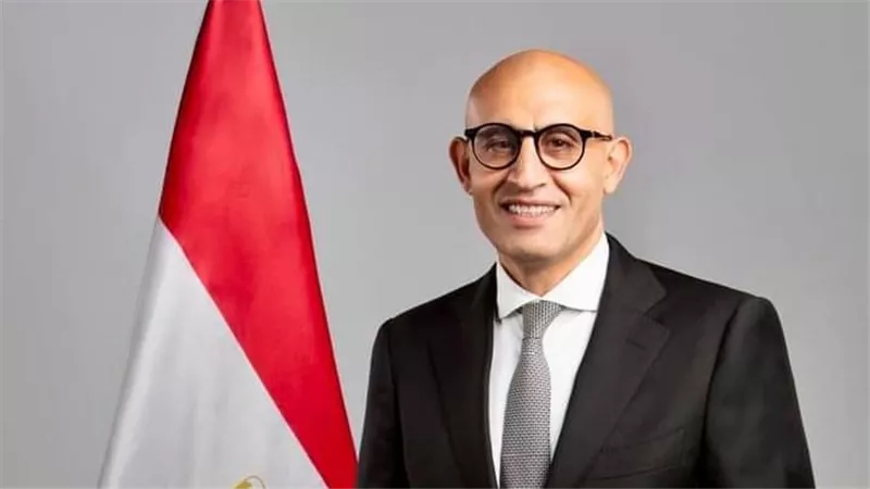 وزير التربية والتعليم يتوجه إلى فرنسا للمشاركة فى مؤتمر 