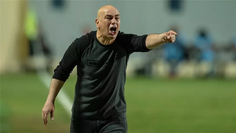حسام حسن: اتحاد الكرة مطلوب منه ترتيب المواعيد لإنقاذ الكرة المصرية