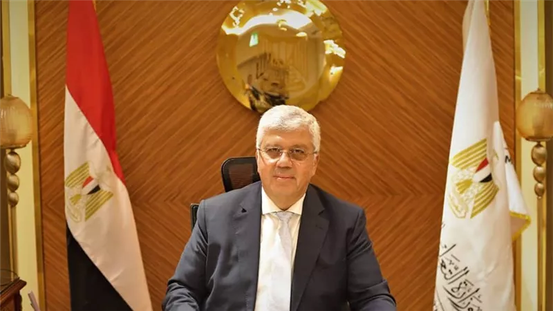 التعليم العالي: مد فترة قبول أوراق الطلاب الحاصلين على الشهادات الأجنبية