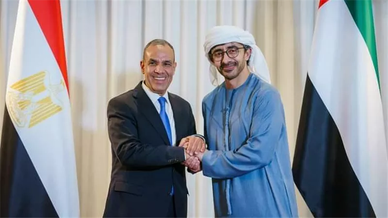 وزير الخارجية يعقد جلسة مباحثات مع وزير خارجية الإمارات