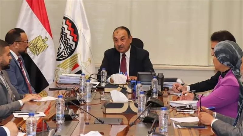 وزير قطاع الأعمال يلتقي مجلس إدارة جمعية مطوري القاهرة الجديدة والعاصمة الإدارية لبحث فرص التعاون