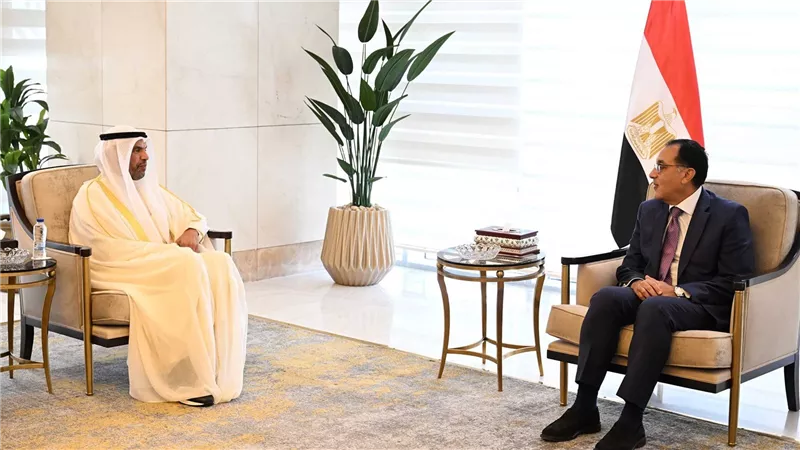 رئيس الوزراء يستقبل وزير الخارجية الكويتي