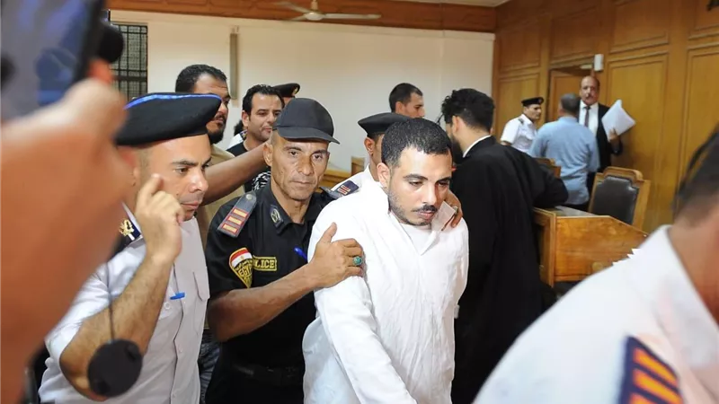 محكمة الجنايات تتسلم رأى مفتى الجمهورية فى إعدام 
