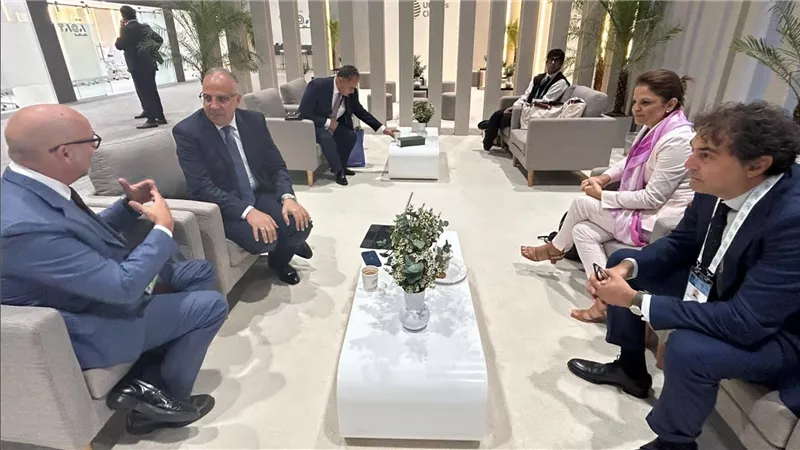  سويلم يلتقى مدير الوكالة الإيطالية للتعاون الإنمائي 