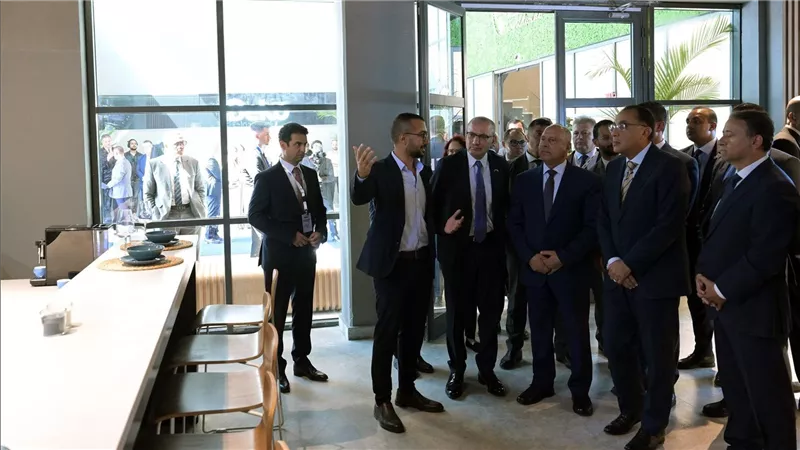 رئيس الوزراء يفتتح مجمع تصنيع الأجهزة المنزلية لشركة 