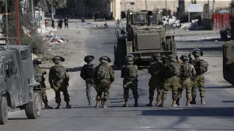 إعلام عبرى: الجيش الإسرائيلى يرفع التأهب لأعلى درجة برا وجوا وبحرا