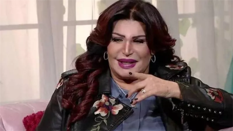 هل أمّنت على قدميها بمليون جنيه؟.. 9 تصريحات مثيرة لـ نجوى فؤاد 