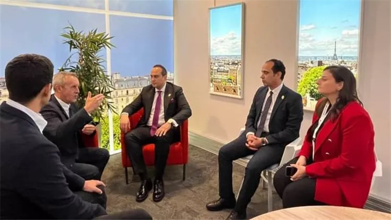 رئيس هيئة الرعاية الصحية يلتقي رئيس جمعية الرعاية الصحية الفرنسية (French Healthcare Association) 