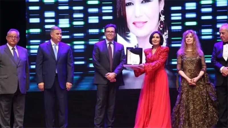 وزير الثقافة ومحافظ الإسكندرية يفتتحان فعاليات الدورة الـ40 لمهرجان الإسكندرية السينمائي 