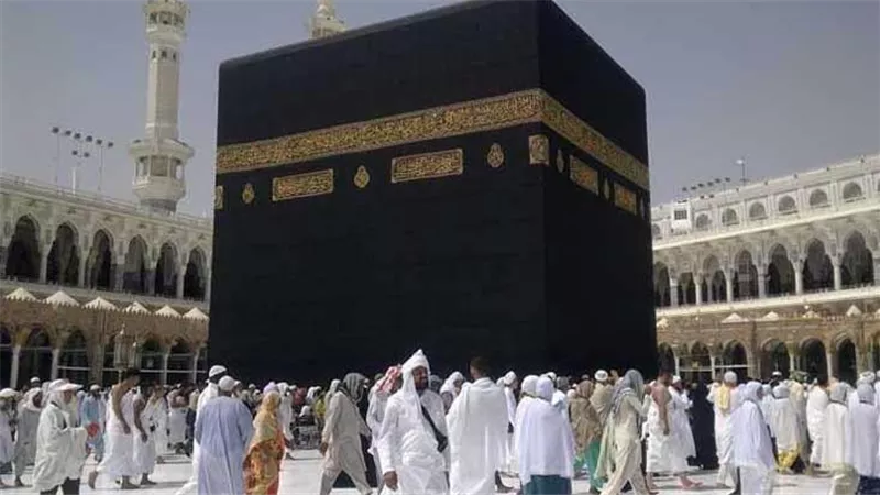 ارتفاع أسعار عمرة المولد النبوي 2026.. قفزة التذاكر تدفع البرامج لمستويات جديدة
