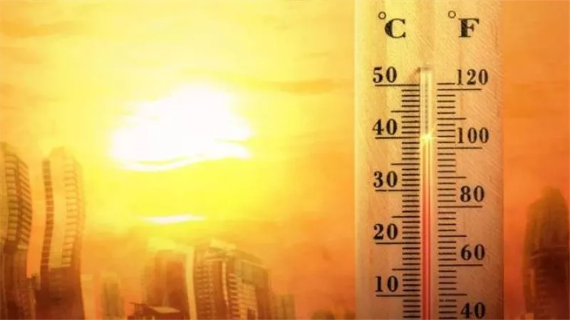 غدا طقس حار نهارا معتدل ليلا وسحب منخفضة والعظمى بالقاهرة 31 درجة