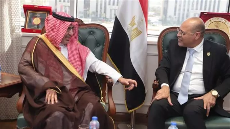 وزير العمل يستقبل السفير السعودي بالقاهرة والوفد المُرافق له 