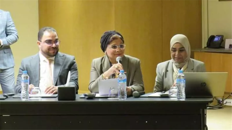 نائب وزير الصحة تسلط الضوء على الصحة الإنجابية والتنمية البشرية خلال ورشة العمل الإقليمية 