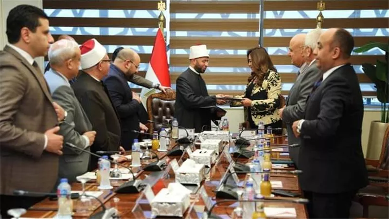 وزيرا التنمية المحلية والأوقاف يوقعان بروتوكول تعاون لتطبيق أحكام قانون التصالح في بعض مخالفات البناء 