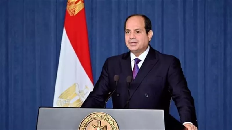 الرئيس السيسى لأسر شهداء القوات المسلحة: شعب مصر أصيل لا ينسى من ضحوا من أجله