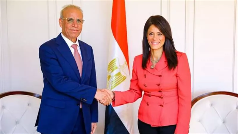 المشاط تستقبل السفير العراقي والمندوب الدائم لدى جامعة الدول العربية بمصر 