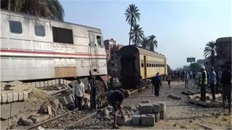 السكة الحديد تصدر بيانا تفصيليا عن حادث انقلاب قطار بضائع البدرشين