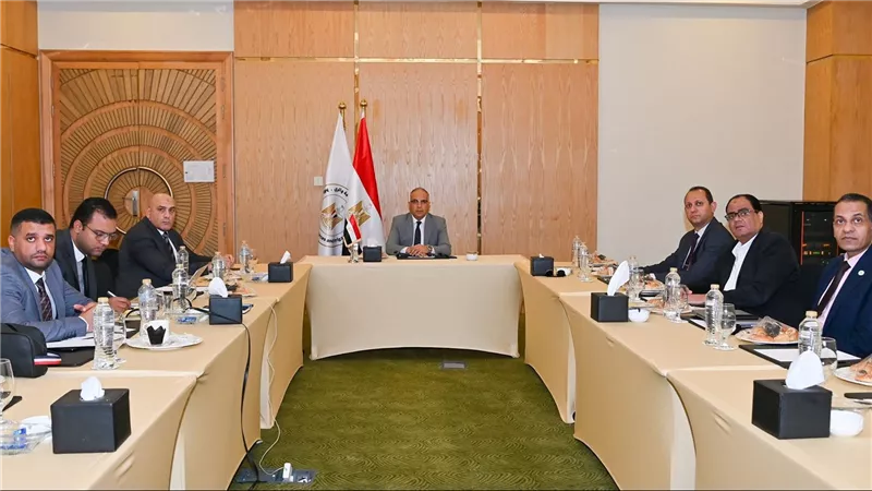  سويلم يتابع أعمال قطاع تطوير وحماية نهر النيل وفرعيه ، وإزالة التعديات على مجرى النهر وفرعيه