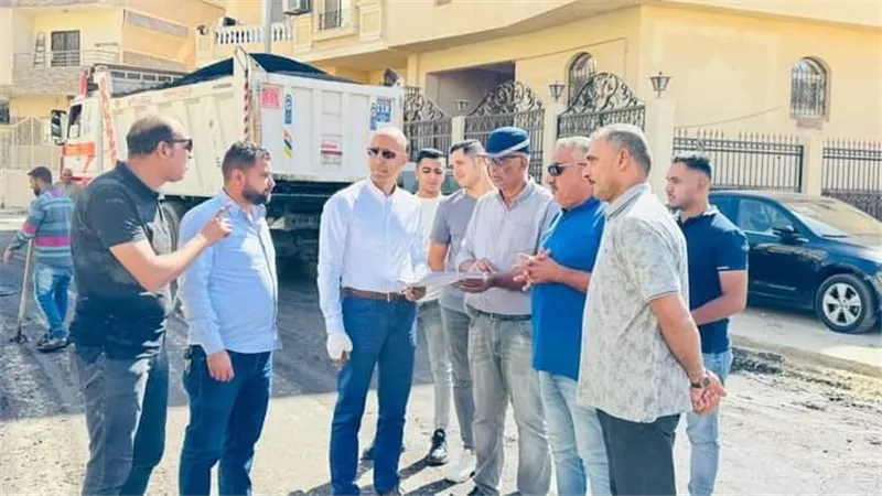 وزير الإسكان يتابع سير العمل بمنظومة الطرق والنقل الجماعي بعددٍ من المدن الجديدة