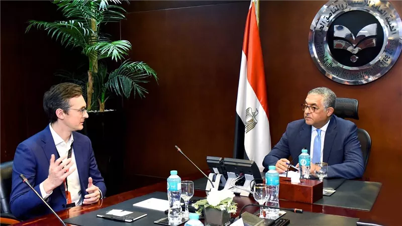 الرئيس التنفيذي للهيئة العامة للاستثمار يلتقي وفد من الشركات الناشئة الراغبة في الاستثمار في مصر