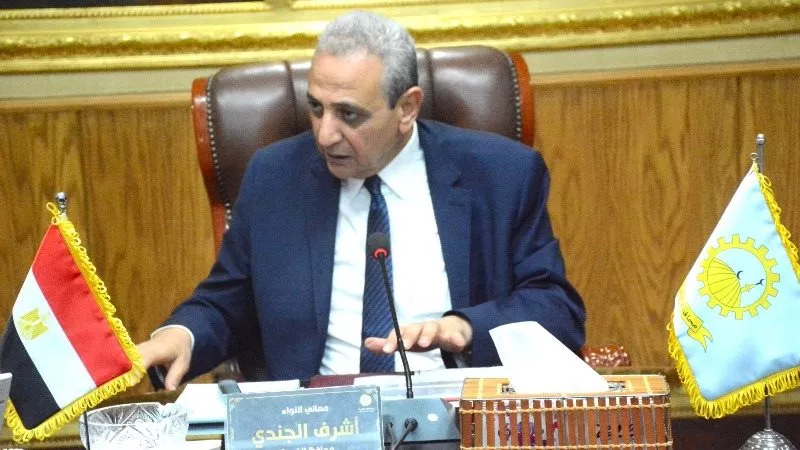 محافظ الغربية يوجه بتسريع وتيرة العمل لإنهاء ملفات التصالح في أسرع وقت