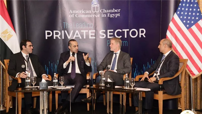 وزير الشئون النيابية والقانونية يشارك بندوة غرفة التجارة الأمريكية حول اولويات خطة الحكومة التشريعية 