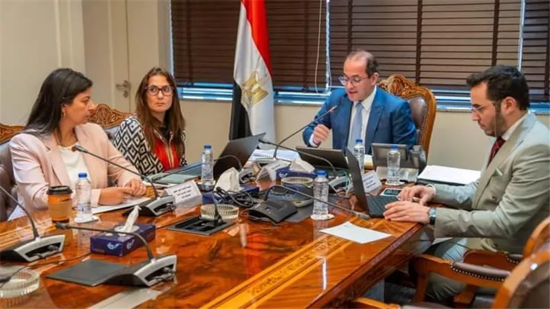 وزير المالية لأكثر من ٦٠ مستثمرًا أجنبيًا: ملتزمون بأولويات ضمان الاستقرار المالي والاقتصادى وتحفيز القطاع الخاص