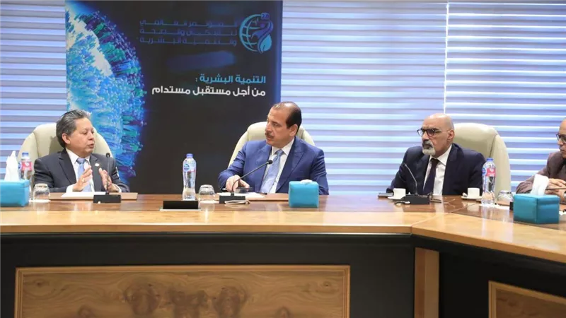 الدكتور عمرو قنديل يبحث مع نائب وزير صحة دولة بنما التعاون المشترك في القطاع الصحي