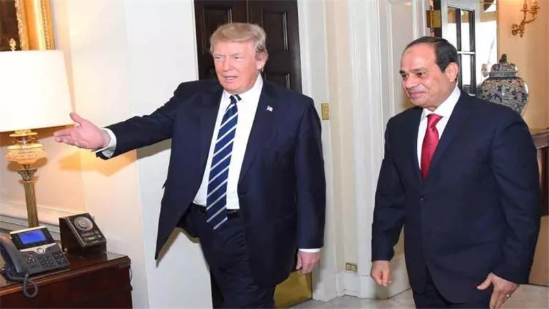 الرئيس السيسي مُهنئًا ترامب: نتطلع لأن نصل سوياً لإحلال السلام والاستقرار
