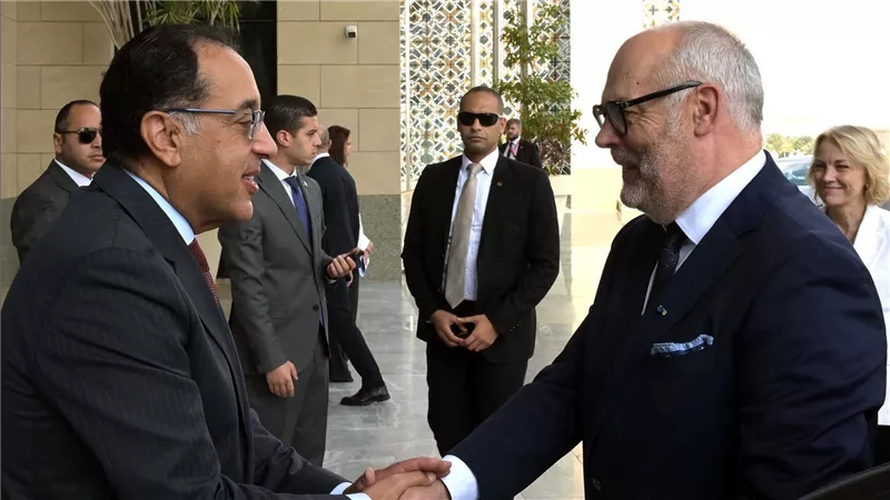 رئيس الوزراء يستقبل رئيس جمهورية إستونيا والوفد المرافق له