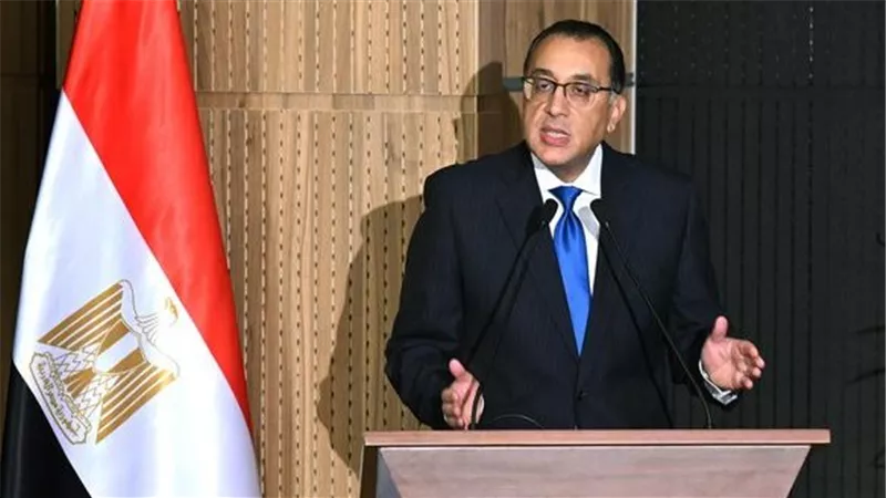 رئيس الوزراء يلتقي محافظ الدقهلية لمتابعة ملفات عمل المحافظة