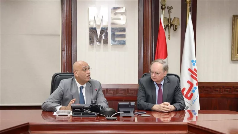 رحمي: ننفذ برامج تنموية كبيرة بالشراكة مع الاتحاد الأوروبي لدعم قطاع المشروعات الصغيرة