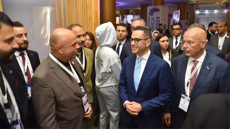 وزير الاستثمار والتجارة الخارجية يفتتح فعاليات معرض Destination Africa