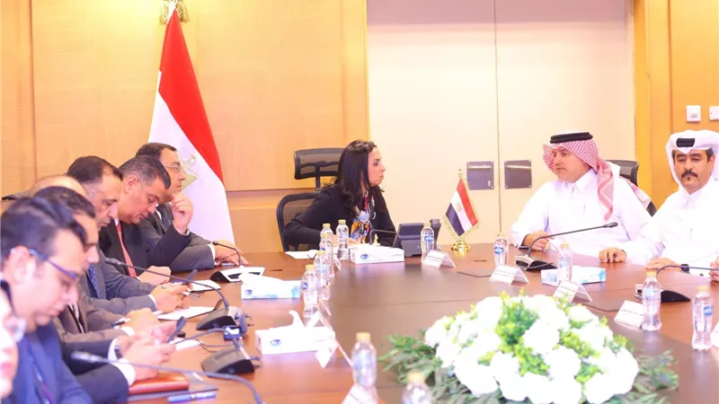 وزيرة التضامن تستقبل سفير دولة قطر بالقاهرة ووفد من هيئة تنظيم الأعمال الخيرية وجمعية قطر الخيرية لبحث سبل التعاون 