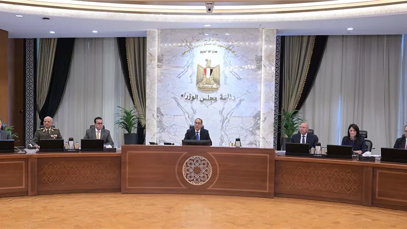 رئيس الوزراء يلتقي رئيس وكالة التعاون الدولي الكورية (كويكا) والوفد المرافق له