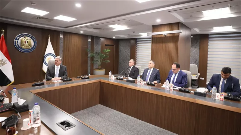 البترول: تعاون وثيق مع المجالس النيابية والنواب لتلبية احتياجات المواطنين