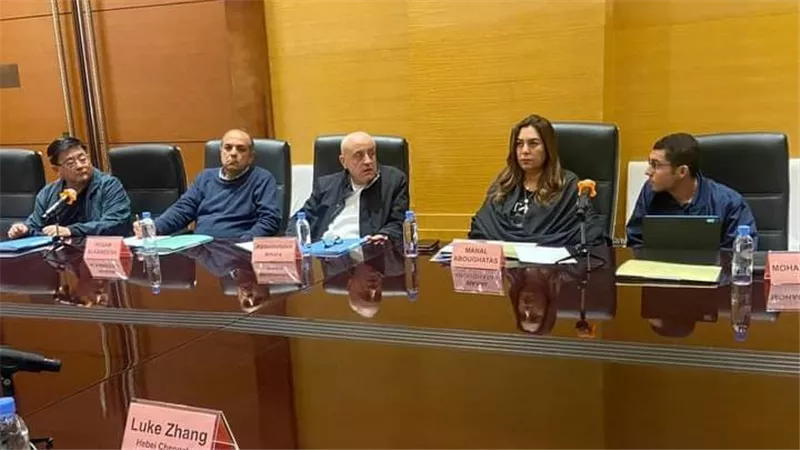 وزيرة التنمية المحلية ومحافظ الأقصر يبحثان فرص التعاون مع عدد من الشركات الصينية الرائدة في مجالات المجازر 