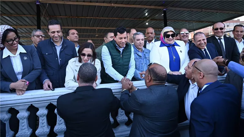 وزير الشباب والرياضة ومحافظ البحيرة يشهدان نهائي دوري مراكز الشباب لقرى حياة كريمة