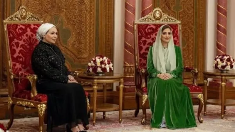 نص رسالة السيدة انتصار السيسى فى سجلات المتحف الوطنى العمانى