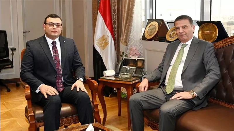 وزيرا الإسكان والزراعة يبحثان عدداً من الموضوعات المشتركة.. وسبل تعزيز التعاون بين الوزارتين