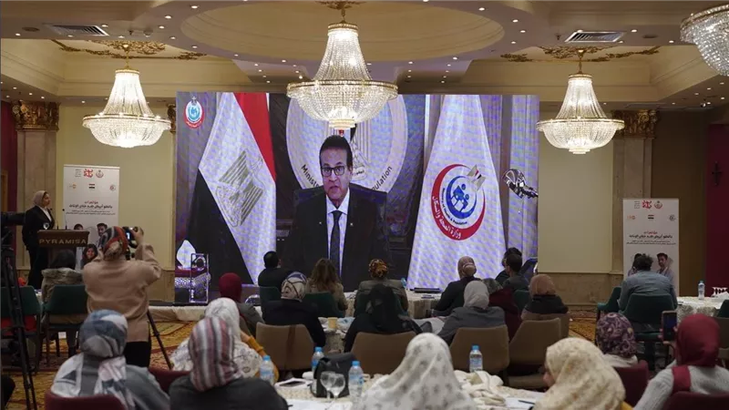 وزير الصحة يشدد على دور الأطباء وأهمية المسؤولية الجماعية في مكافحة ختان الإناث