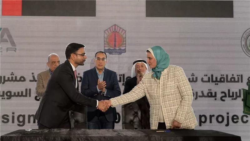 رئيس الوزراء يشهد مراسم توقيع اتفاقيتين لتنفيذ مشروع محطة رياح بقدرة 500 ميجاوات بخليج السويس باستثمارات 600 مليون دولار
