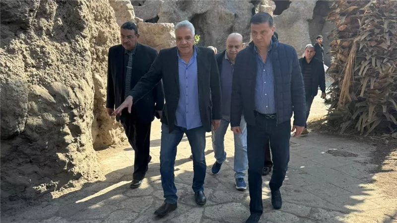 وزير الزراعة يتفقد حديقة الأسماك بالزمالك ويوجه بتطويرها وتوفير سبل الراحة للزائرين