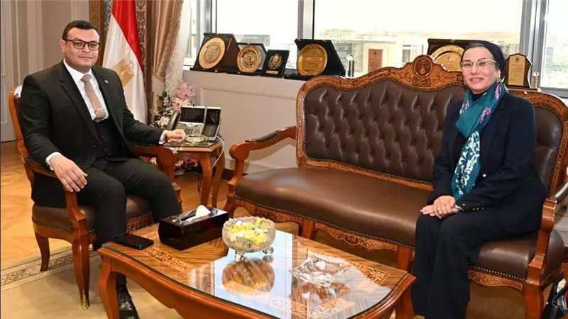 وزيرا الاسكان والبيئة يبحثان التعاون في ملف المخلفات وعددا من الملفات المشتركة