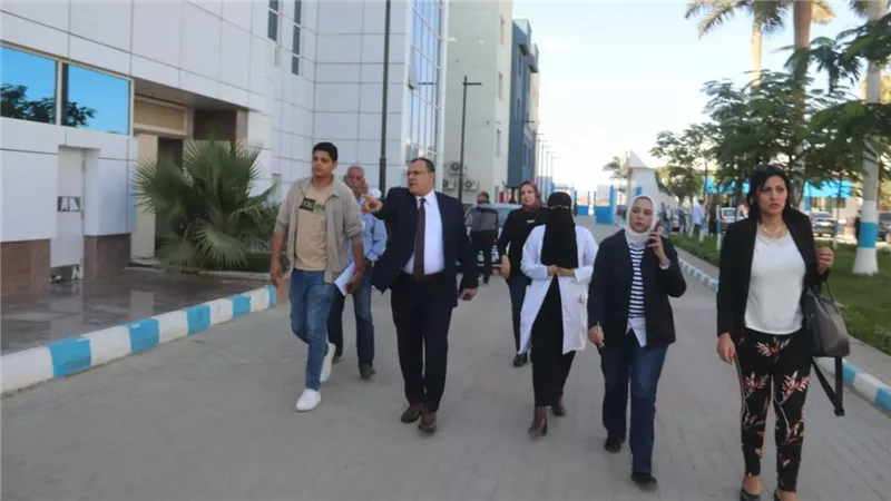 مدير الرعاية الصحية بالسويس يتفقد مستشفي الجراحات الدقيقية إستعداداً لتشغيلها لخدمة المرضي