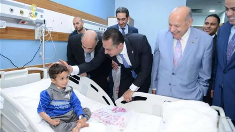 تنفيذًا لتوجيهات الرئيس السيسي.. حزب مستقبل وطن ينظم زيارة لمستشفى الناس لتقديم الدعم العيني والنقدي 