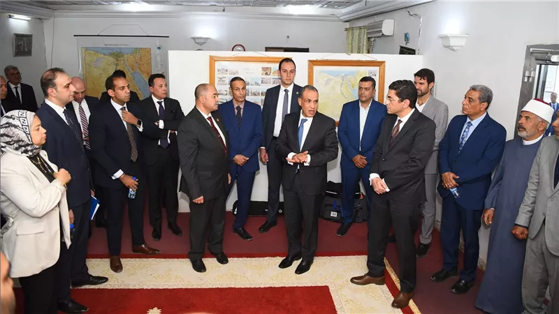 وزير الخارجية والهجرة يلتقي مع الجالية المصرية في تشاد