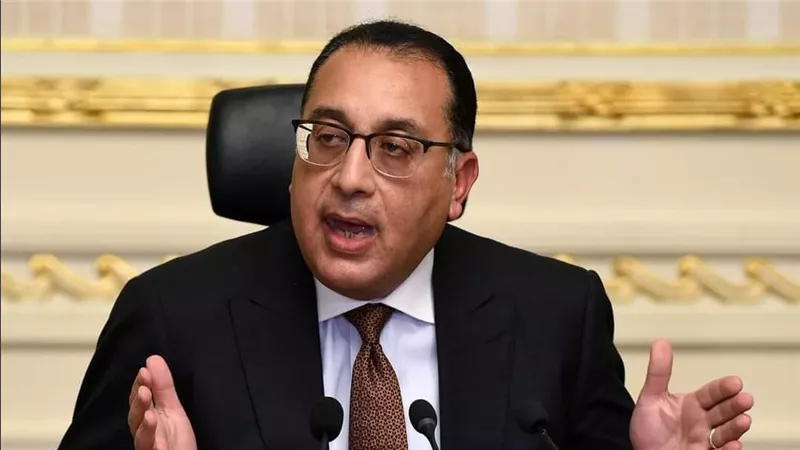 رئيس الوزراء يهنئ الرئيس السيسي بالعام الميلادي الجديد