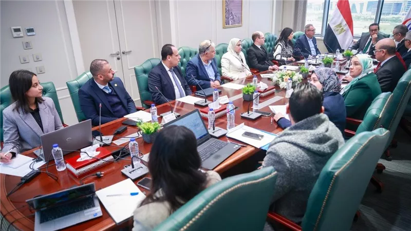  وزير الصحة يترأس اجتماع مجلس إدارة الهيئة العامة للمستشفيات والمعاهد التعليمية